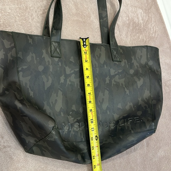 Palm Springs Life Diva bag - camouflage with magnetic closure - Picture 9 of 11